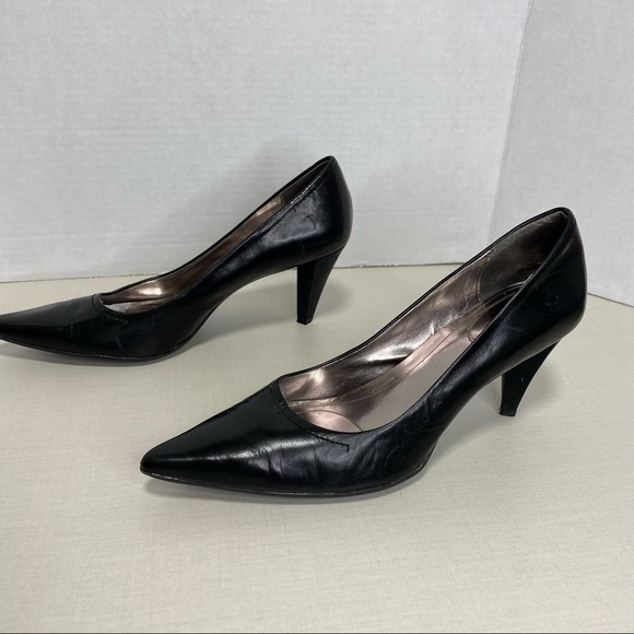 Calvin Klein Black Valorie Pump - Size 9 - Picture 8 of 9